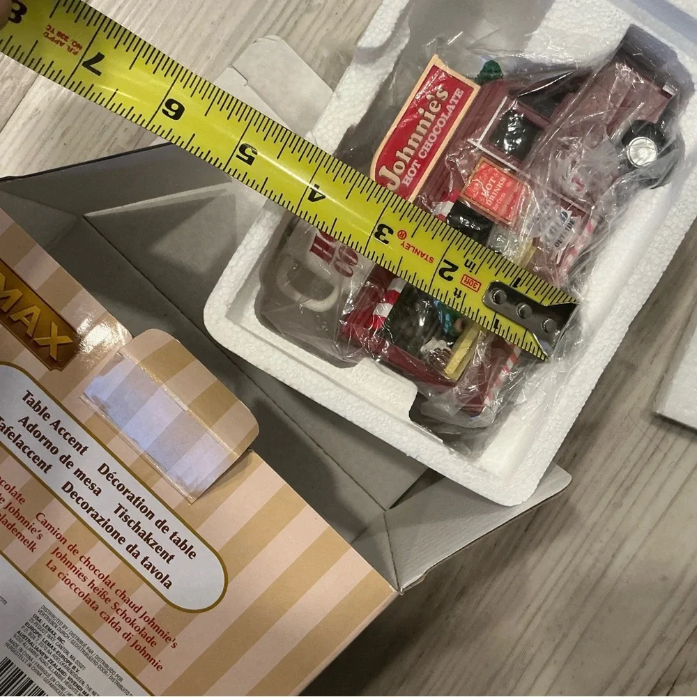 Lemax Johnnie's Hot Chocolate Truck Figurine